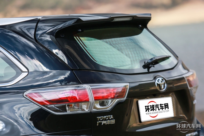 2015款 2.0T 四驅豪華導航版 7座