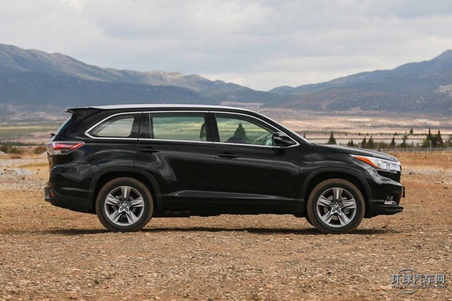 2015款 2.0T 四驅(qū)豪華導(dǎo)航版 7座