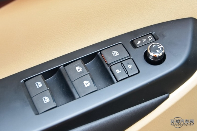 2015款 3.5L 四驅精英版 7座