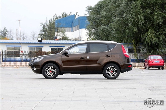 2015款 運(yùn)動(dòng)版 2.0L 自動(dòng)豪華型