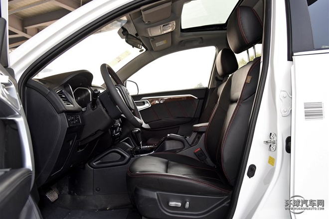 2015款 運動版 2.0L 自動尊貴型