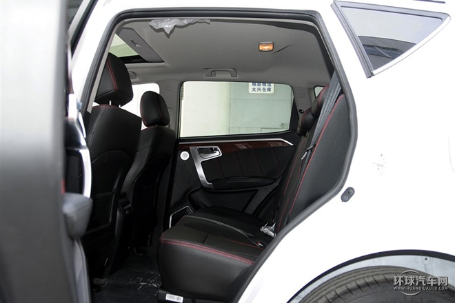 2015款 運動版 2.0L 自動尊享型