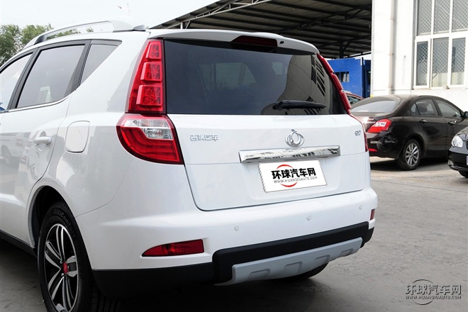 2015款 運動版 2.0L 自動尊享型