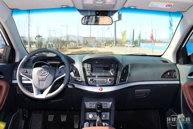 2015款 1.5T 手動豪華智能型