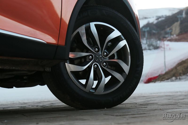 2015款 2.0T 自動精英型