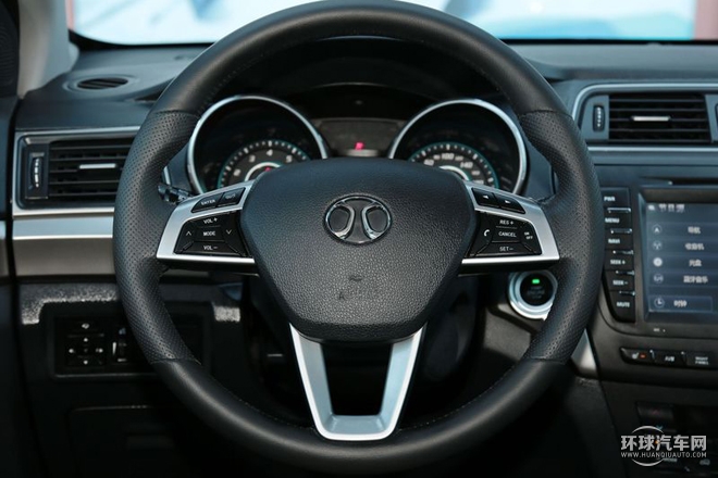 2015款 2.0T 自動精英型