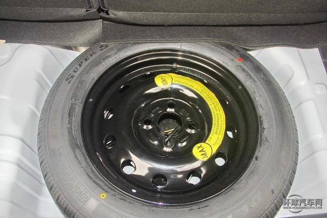 2015款 1.4L 手動(dòng)舒適型