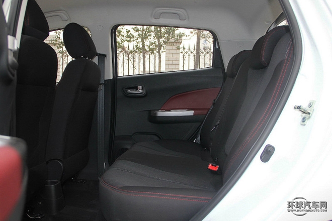 2015款 1.4L 手動舒適型