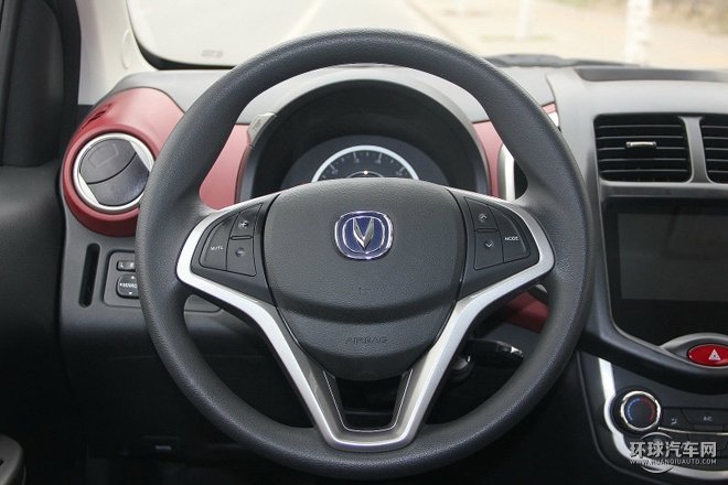 2015款 1.4L 手動舒適型