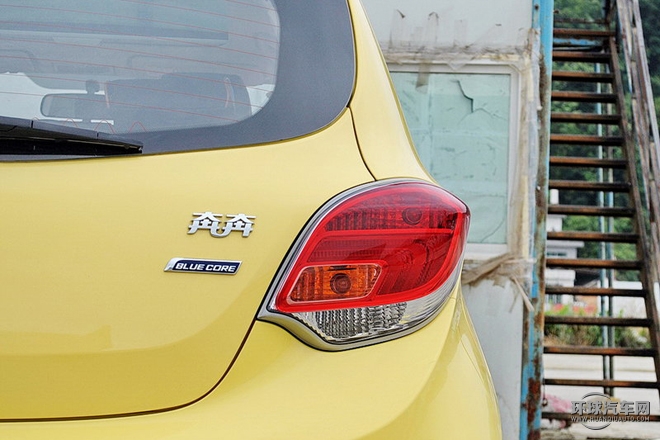 2015款 1.4L 手動天窗版