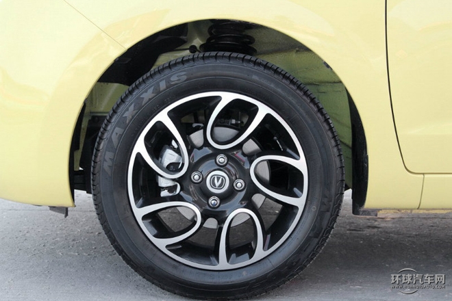 2015款 1.4L 手動尊貴型