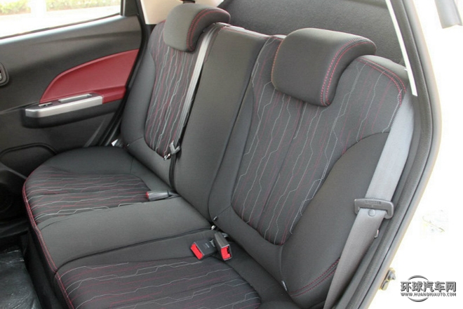 2015款 1.4L 手動尊貴型