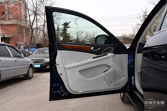 2015款 1.8T 豪華型