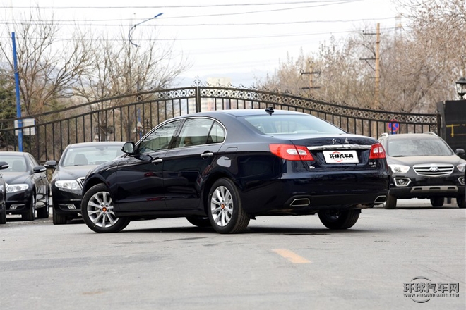 2015款 1.8T 豪華型