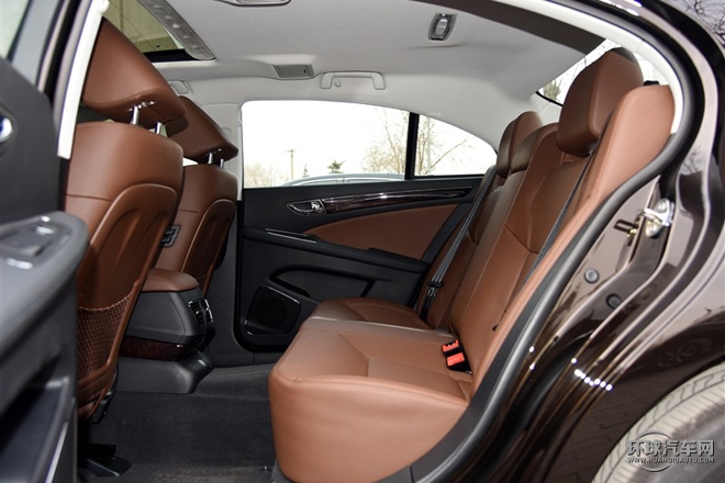 2015款 2.0T 技術型