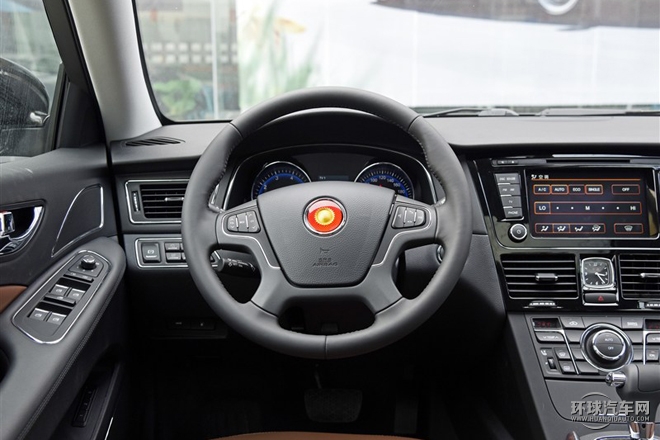 2015款 2.0T 技術型