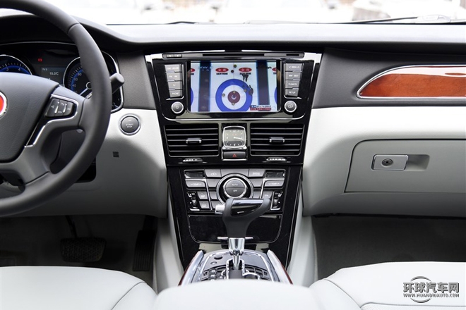2015款 2.0T 豪華型