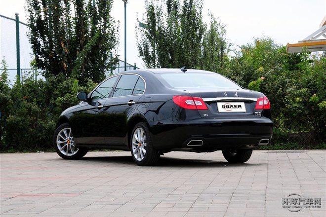 2015款 3.0L 尊貴型