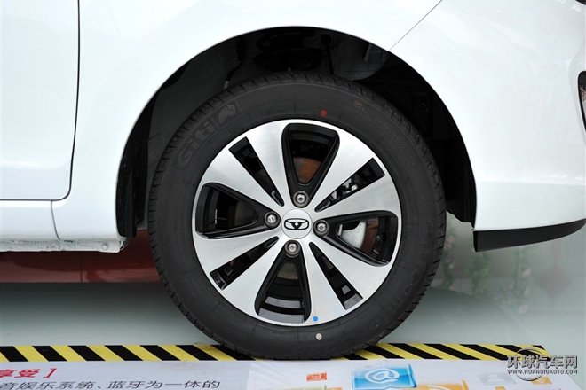 2015款 1.5L 手動藍鉆版