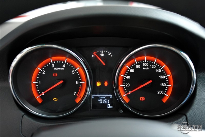 2015款 1.5L 手動藍鉆版