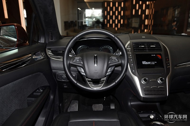 2015款 2.0T 四驅(qū)總統(tǒng)系列