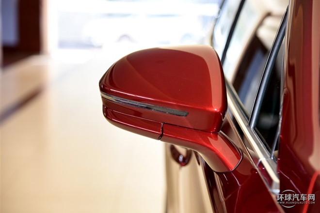 2015款 2.0T 四驅(qū)總統(tǒng)系列