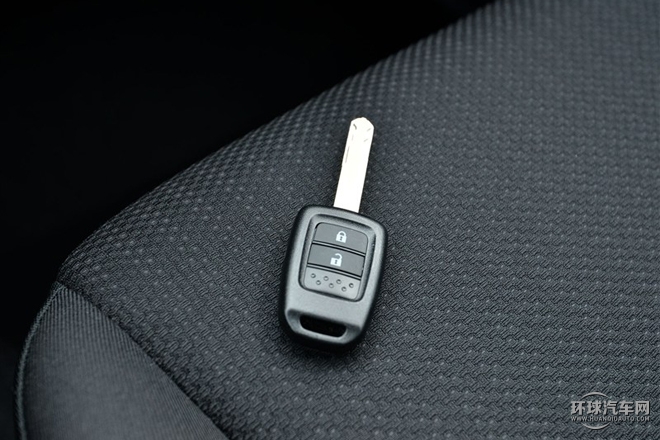 2015款 1.5L CVT兩驅舒適型