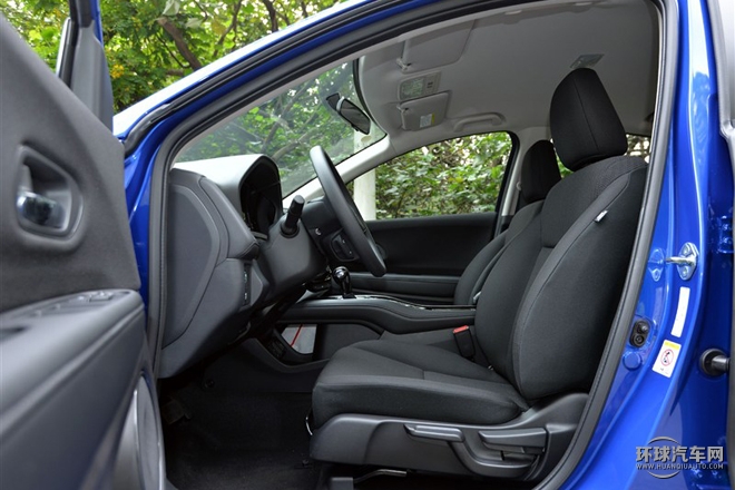 2015款 1.5L CVT兩驅舒適型