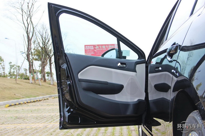 2015款 1.8L 手動新享型