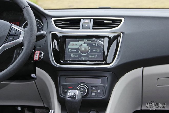 2015款 1.8L 手動新享型