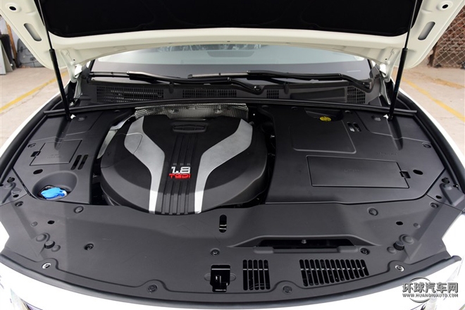 2015款 1.8T 豪華型