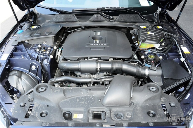 2015款 XJL 2.0T 兩驅(qū)典雅商務(wù)版