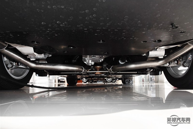 2015款 XJL 2.0T 兩驅全景商務版