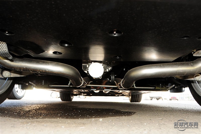 2015款 XJL 2.0T 兩驅尊享商務版