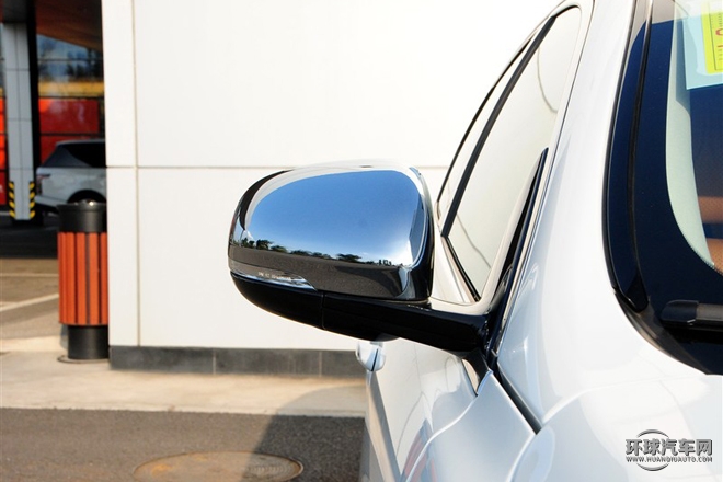 2015款 XJL 2.0T 兩驅尊享商務版