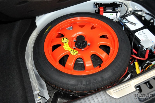 2015款 XJL 3.0 SC 兩驅(qū)全景商務(wù)版