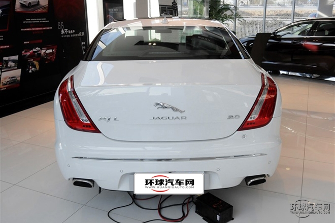 2015款 XJL 3.0 SC 兩驅全景商務版