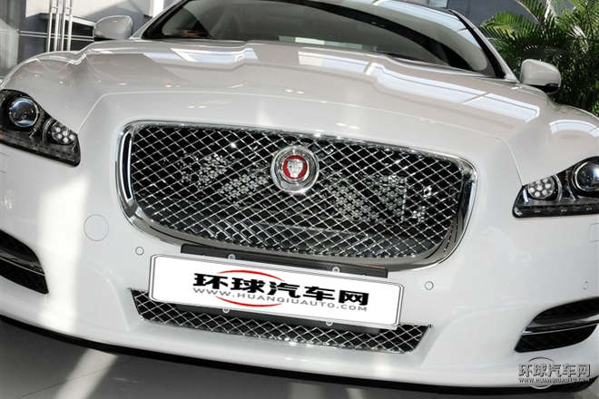 2015款 XJL 3.0 SC 兩驅(qū)全景商務(wù)版