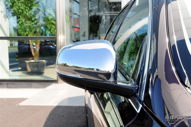 2015款 XJL 3.0 SC 四驅全景商務版