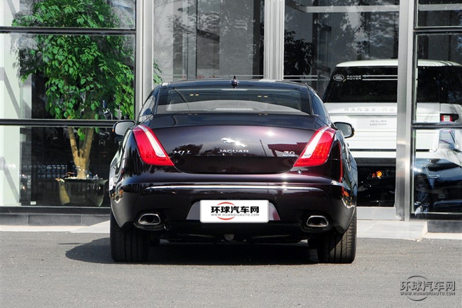 2015款 XJL 3.0 SC 四驅(qū)全景商務(wù)版