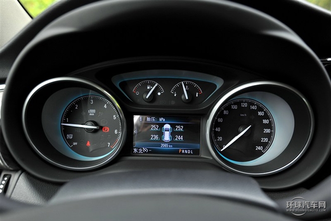 2015款 20T 四驅精英型