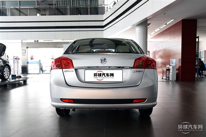 2015款 1.5L 手動經典型