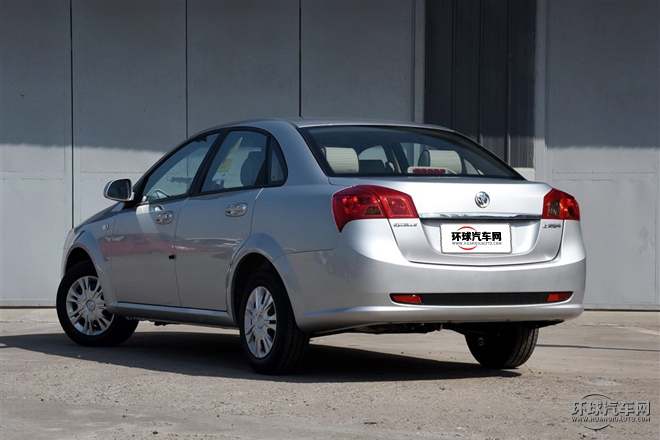 2015款 1.5L 自動(dòng)經(jīng)典型