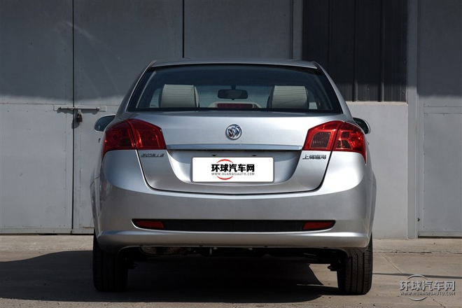 2015款 1.5L 自動(dòng)經(jīng)典型