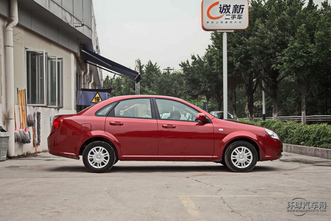 2015款 1.5L 自動尊享型