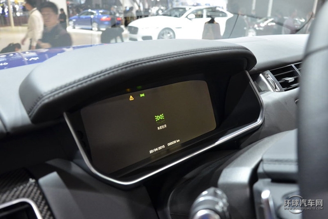 2015款 5.0 V8 鋒尚創世版 Dynamic