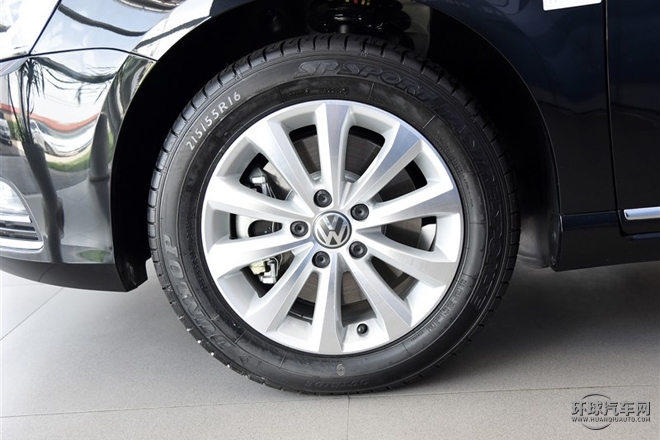 2015款 改款 1.8TSI 豪華型