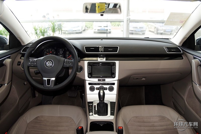 2015款 改款 1.8TSI 豪華型