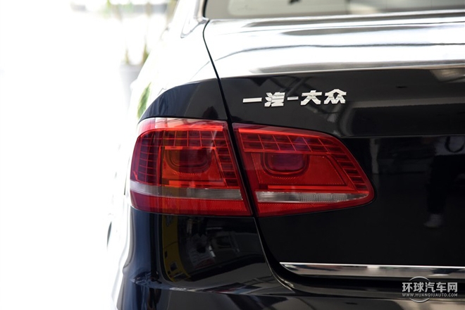 2015款 改款 1.8TSI 豪華型