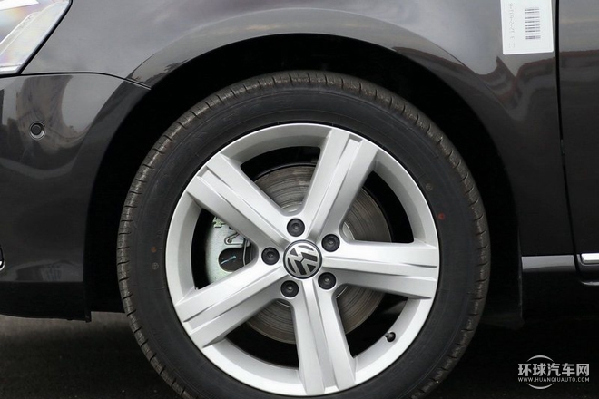 2015款 改款 1.8TSI 尊貴型